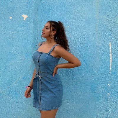 TikTok網(wǎng)紅:英國(guó)美妝護(hù)膚搞笑KOL女博主