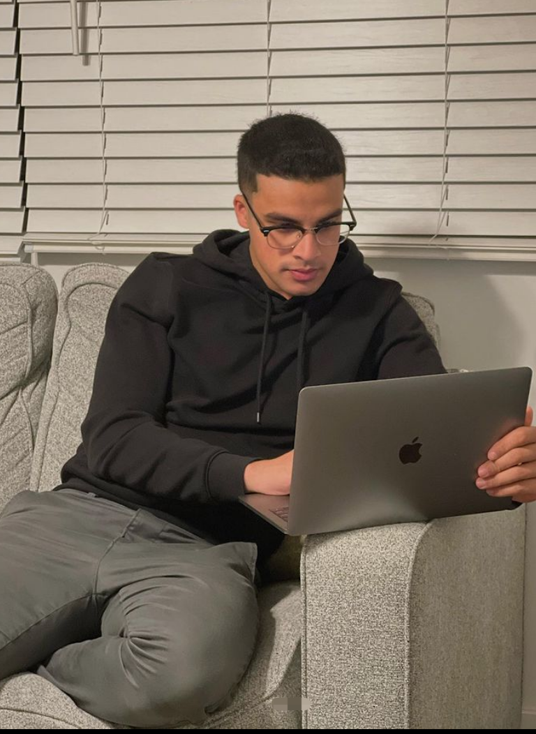 美國男網(wǎng)紅