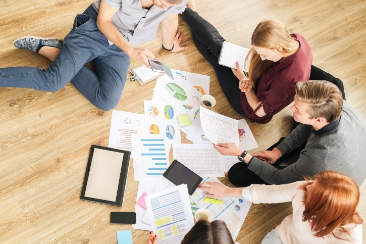 如何在TikTok上找到火爆的網(wǎng)紅（尋找網(wǎng)紅的技巧）