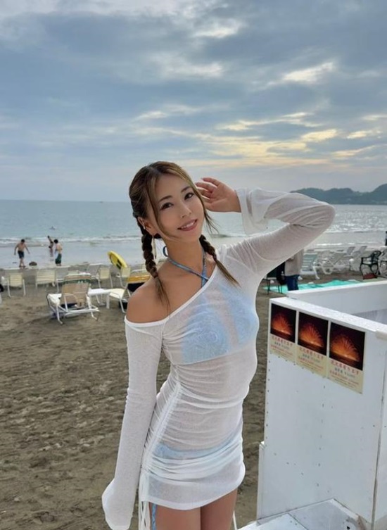 Instagram網(wǎng)紅:日本時(shí)尚穿搭博主 美妝達(dá)人合作