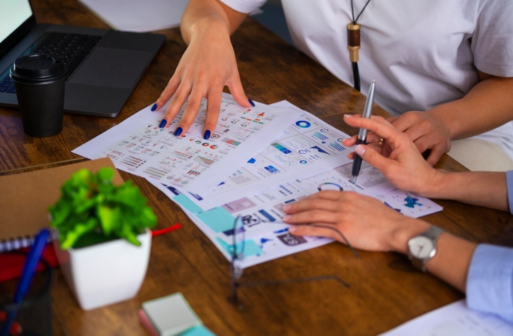 海外社媒代運(yùn)營(yíng)的常見(jiàn)問(wèn)題解答及解決方案