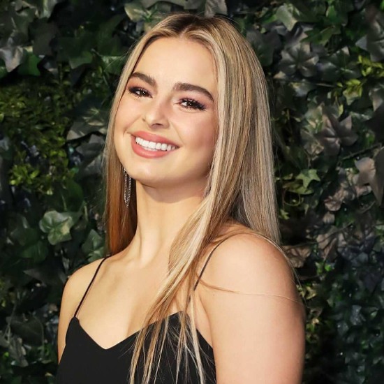 引領(lǐng)時尚潮流的youtube美女網(wǎng)紅（推廣優(yōu)勢）