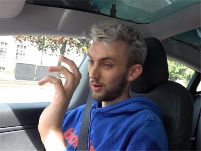 YouTube紅人被特斯拉無人駕駛“控制”了一天？！
