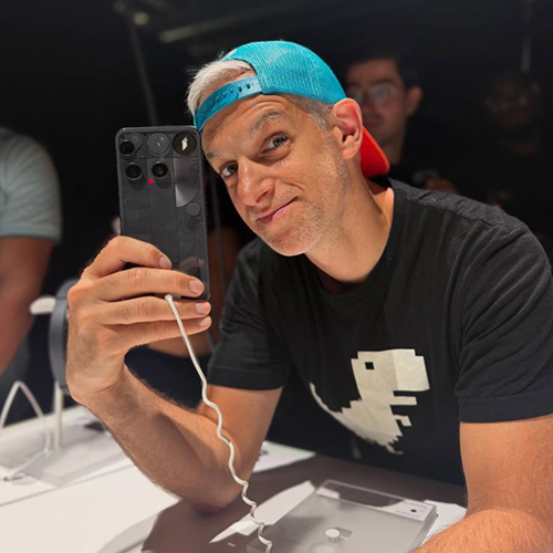 TikTok網(wǎng)紅推薦:法國(guó)科技消費(fèi)類電子測(cè)評(píng)推廣海外達(dá)人