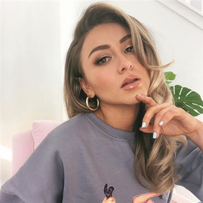 Y***o｜美國 時尚