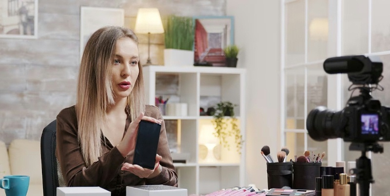 專業(yè)國外網(wǎng)紅營銷：如何借力全球網(wǎng)紅打開海外市場