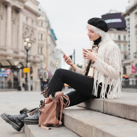 外國(guó)網(wǎng)紅推廣難嗎？探索如何在海外市場(chǎng)成功營(yíng)銷