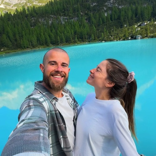 Instagram網(wǎng)紅營銷：法國情侶博主戶外自駕游達人推薦